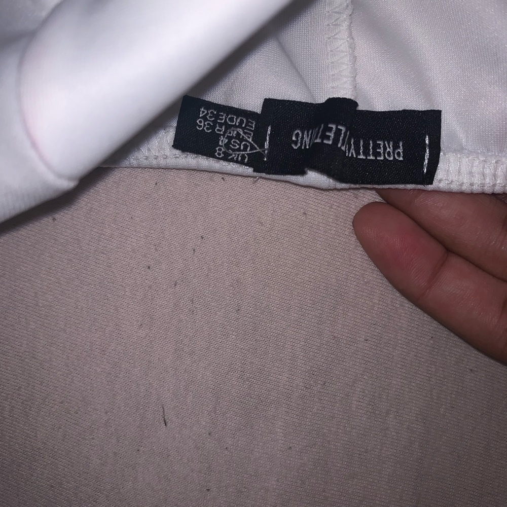 White sleeveless dress